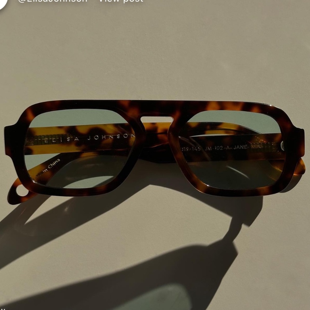 Elisa Johnson Sunglasses - Jane Mini in Brown Tortoise
